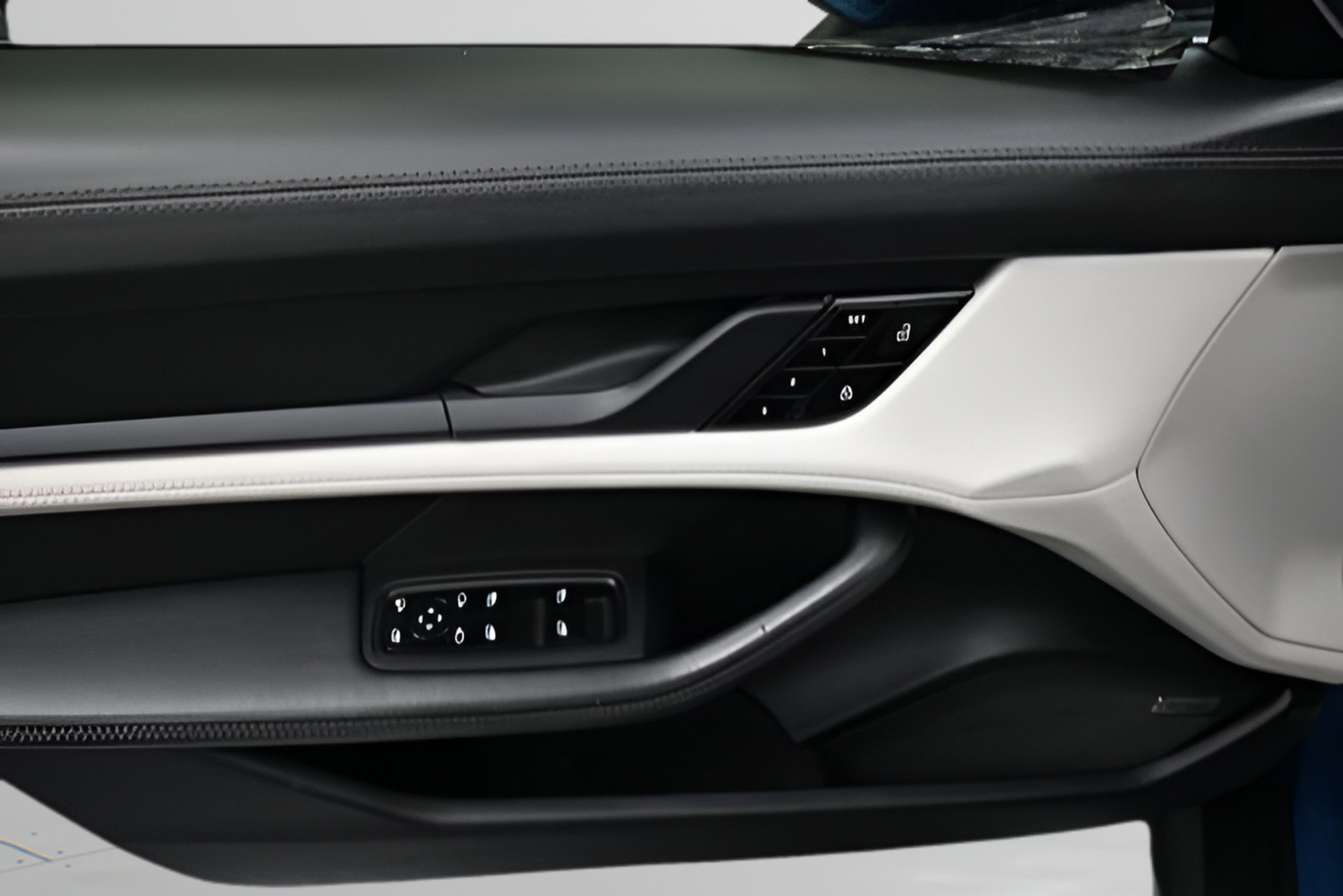 2021 Porsche Taycan Cross Turismo 4