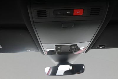 2019 Volkswagen Golf R DCC & Navigation 4Motion