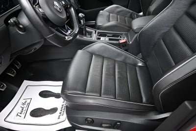 2019 Volkswagen Golf R DCC & Navigation 4Motion
