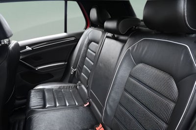 2019 Volkswagen Golf R DCC & Navigation 4Motion