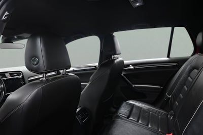 2019 Volkswagen Golf R DCC & Navigation 4Motion