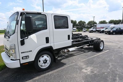 2027 Isuzu NPRGASHD CREW 14500 GVW 176WB