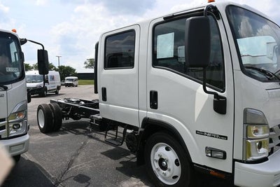 2027 Isuzu NPRGASHD CREW 14500 GVW 176WB