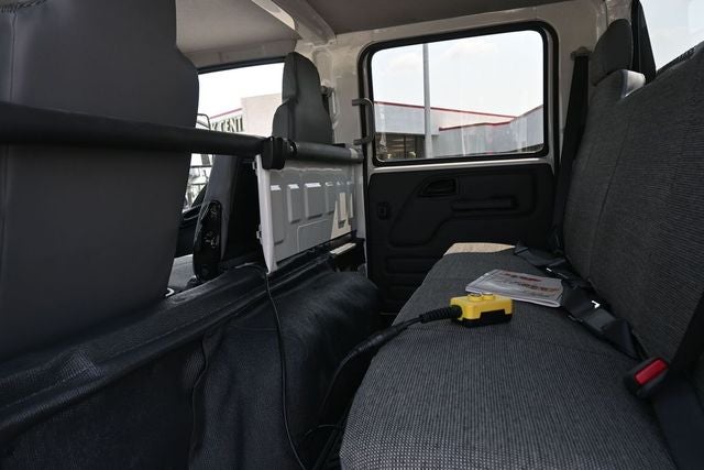 2027 Isuzu NPRGASHD CREW 14500 GVW 176WB