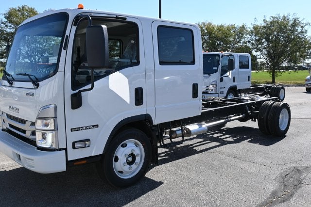 2027 Isuzu NPRGASHD CREW 14500 GVW 176 WB