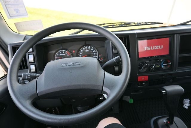 2024 Isuzu NPR HD - Photo 2