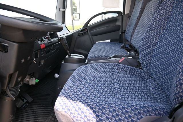 2024 Isuzu NPR HD - Photo 6