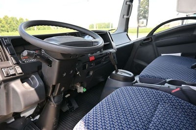 2024 Isuzu NPR Base