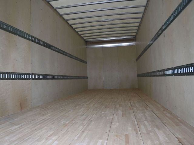 2026 Isuzu NRR 19500 GVW 212WB